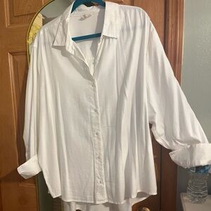 New With Tags/crisp, white oversized shirt